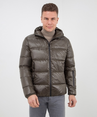  THOMAS BERGER (23861, 176-182, 62, green)